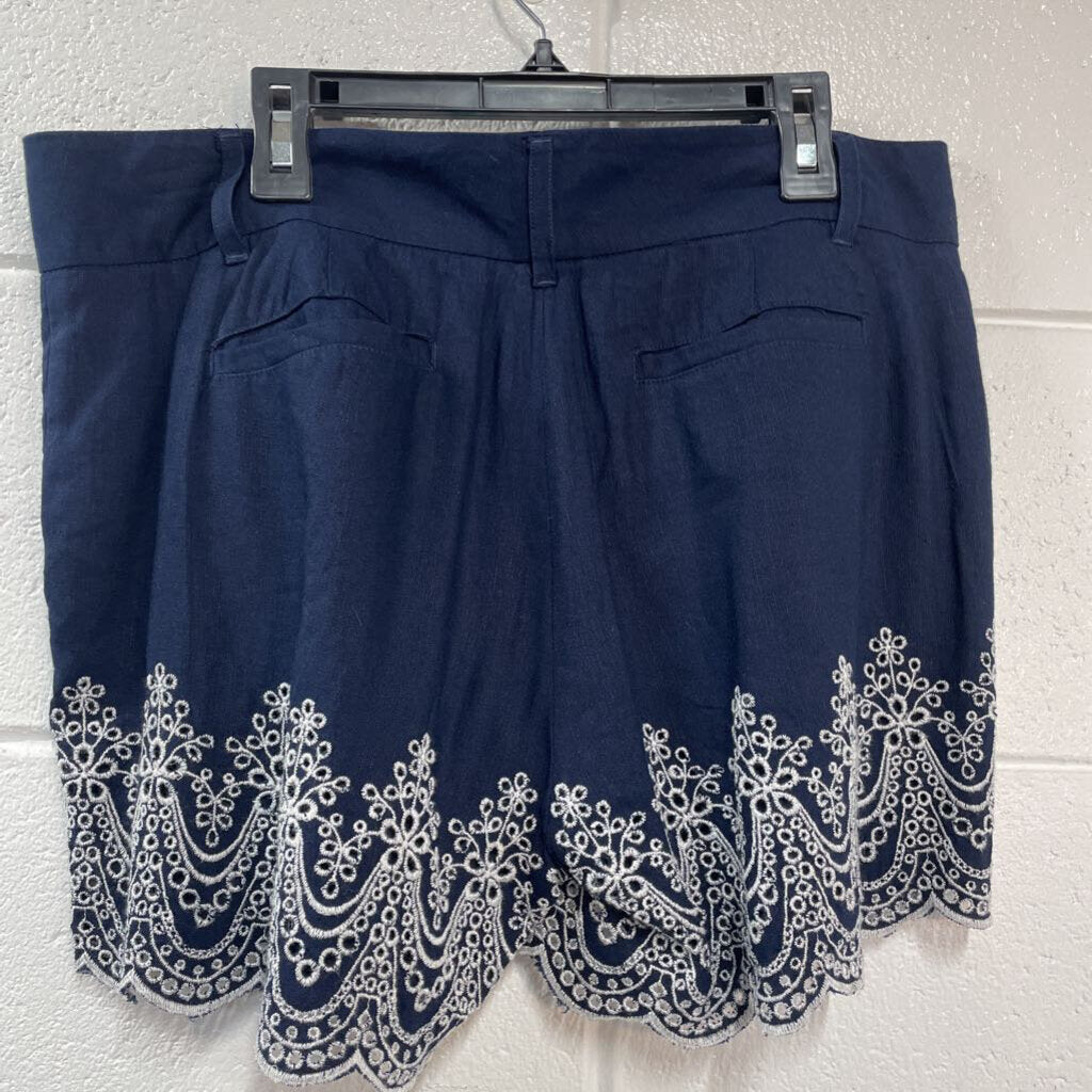 Lace Detail